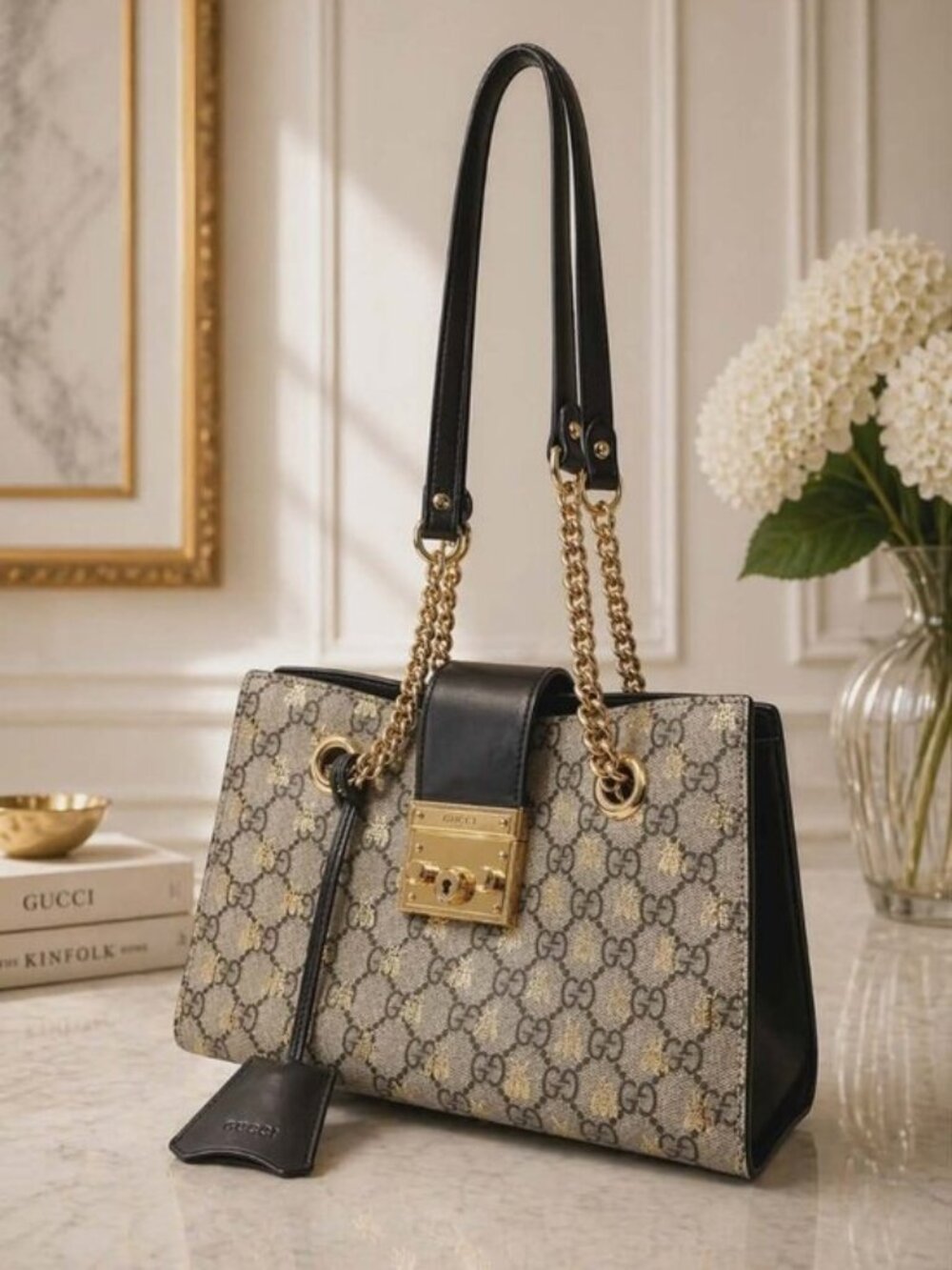Authentic Gucci Padlock Bee GG Supreme Chain Shoulder Bag Beige Black Gold